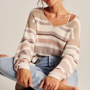 SOLD Abercrombie and Fitch sweetheart sweater